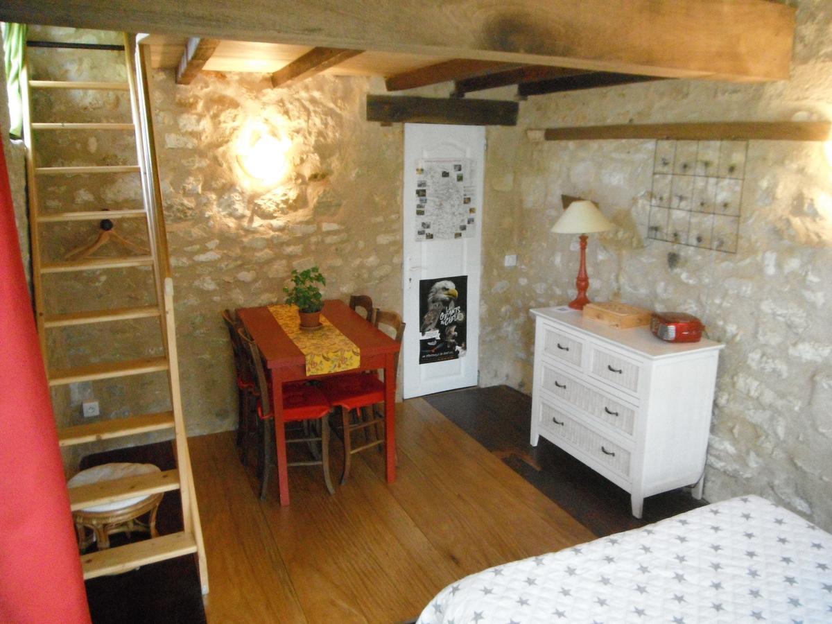 شوفيني La Maison Rouge المظهر الخارجي الصورة